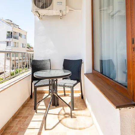Cozy 2 In Center - Aleko Appartement Burgas
